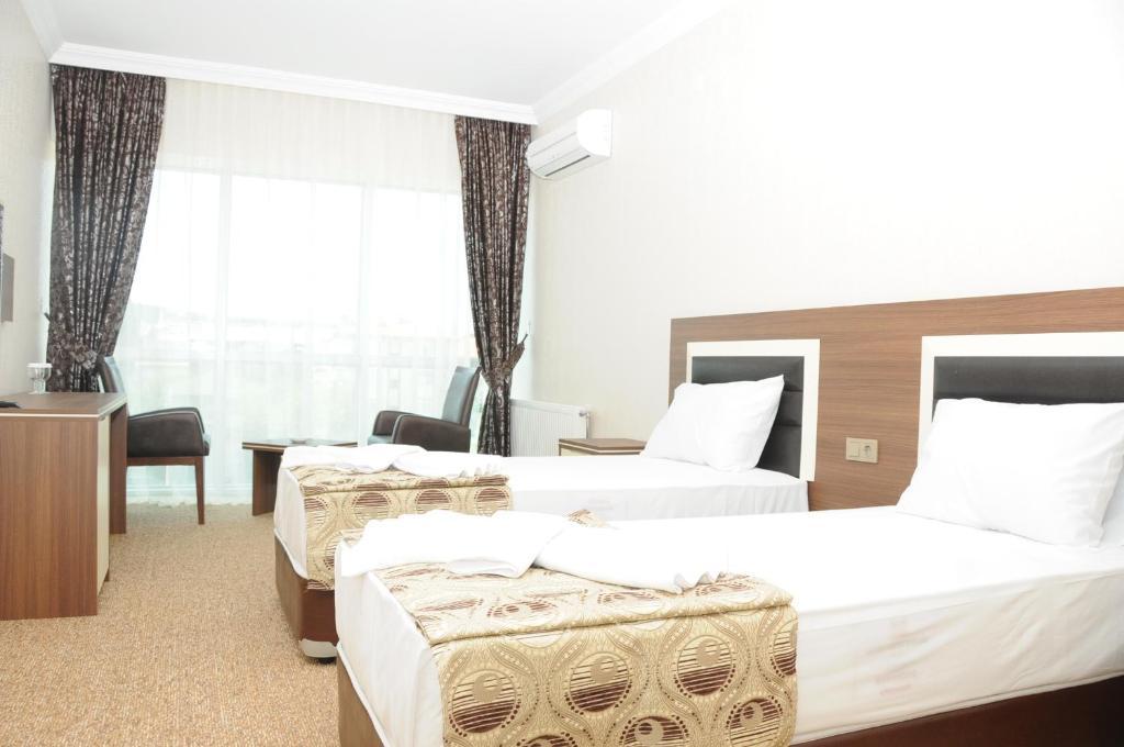 Abdullah Resort Hotel بولتالي الغرفة الصورة